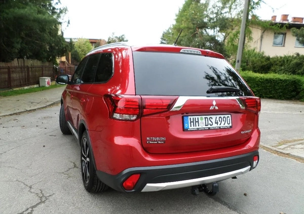 Mitsubishi Outlander cena 65700 przebieg: 99000, rok produkcji 2016 z Radom małe 631